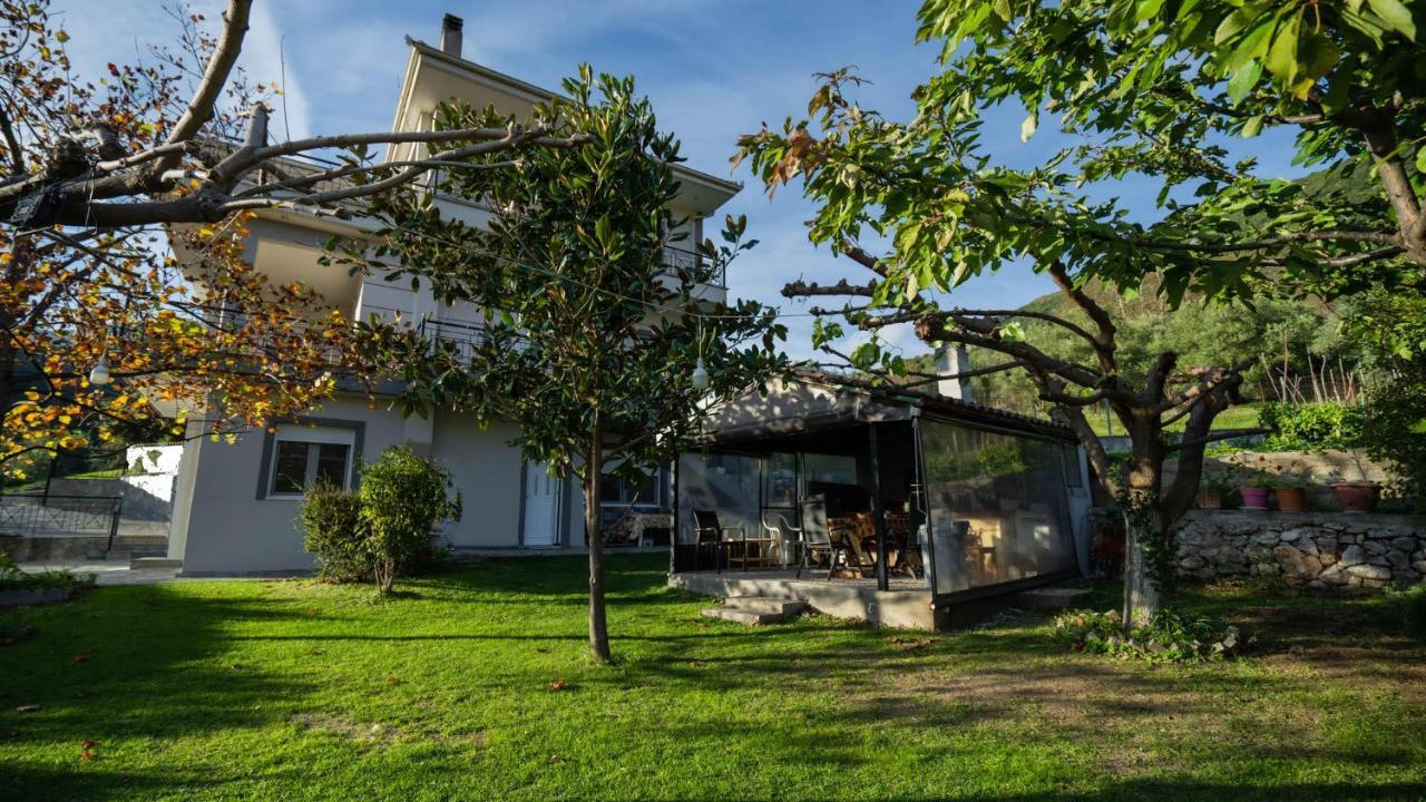 Lago Village House Kalambaka Bagian luar foto